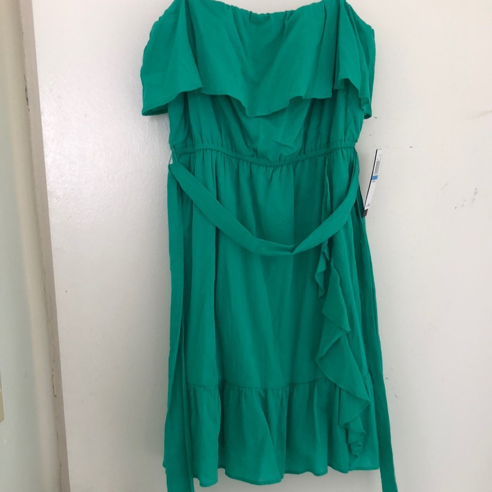 Brand New City Studio Strapless Green Dress.